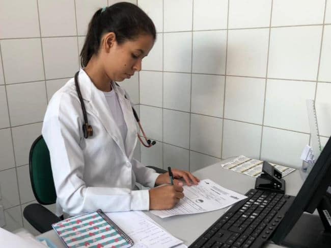 Saiba Como O Dia A Dia De Um Estudante De Medicina Da Pit Goras