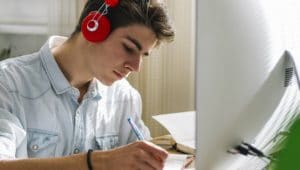 aluno de educação física ead